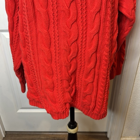 Disney World 2023 Unisex XL Red Crochet Knit Holiday Embroidered Spirit Jersey - Picture 6 of 14